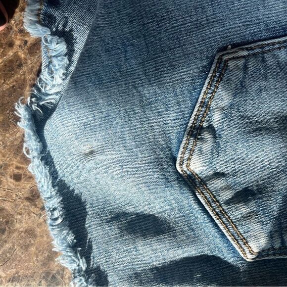 S.O.N.G. Denim Distress Ripped Shorts Size 9​​​​​​ - Picture 10 of 11